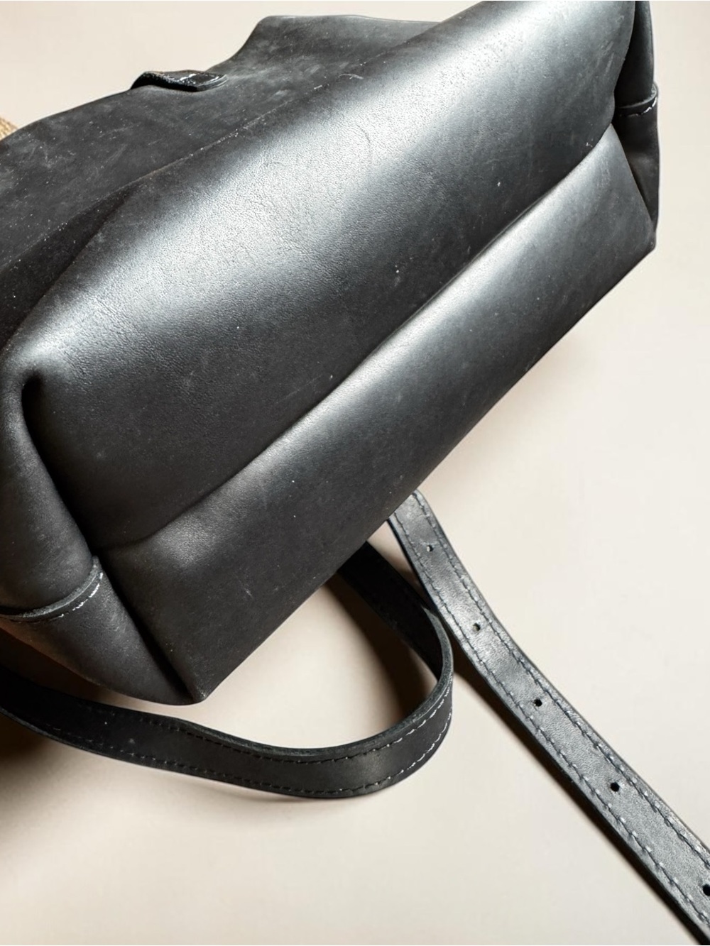 Portland Leather Goods Black Leather Crossbody Tote Bag - Picture 8 of 9